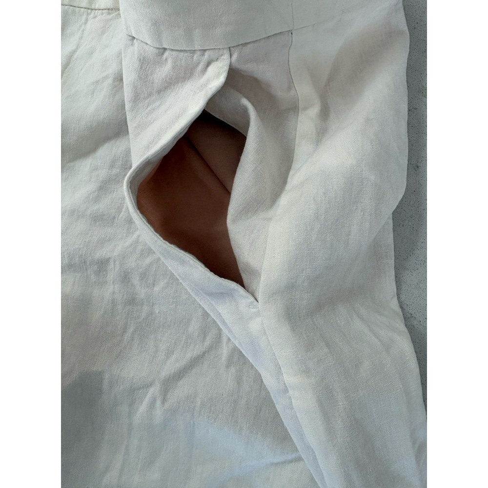 NWT Gap 365 Low Rise Linen Blend Trouser Shorts White Size 18, 9" Inseam 780784 - Picture 4 of 13